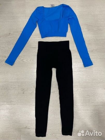 Топ lavarice и леггенсы belle you