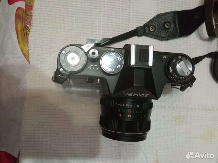 Плёночный фотоаппарат Зенит 11с объективом Гелиос