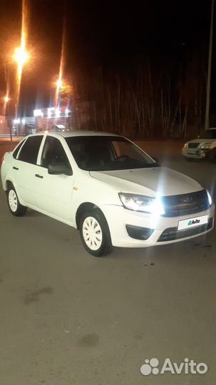 LADA Granta 1.6 МТ, 2012, 320 000 км