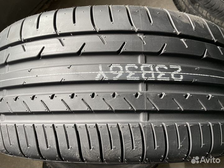Dunlop SP Sport Maxx 050+ 255/45 R20 105Y