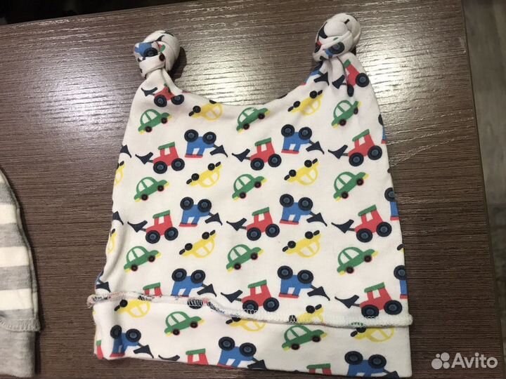 Шапки х/б 44-46, носки