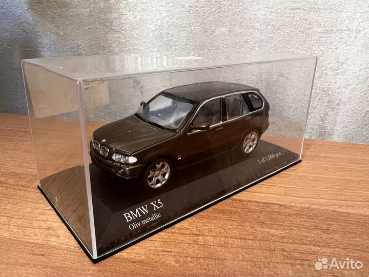 Модель BMW X5 E53 Minichamps 1:43