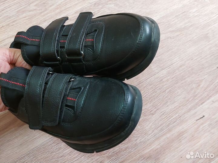 Обувь мальчику ботинки 38 черные taccardi