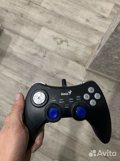 Геймпад джойстик Genius