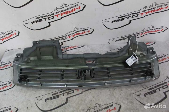 Решетка радиатора honda stepwgn RF1 RF2 полоски ch