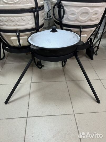 Казан 8л с треногой для костра