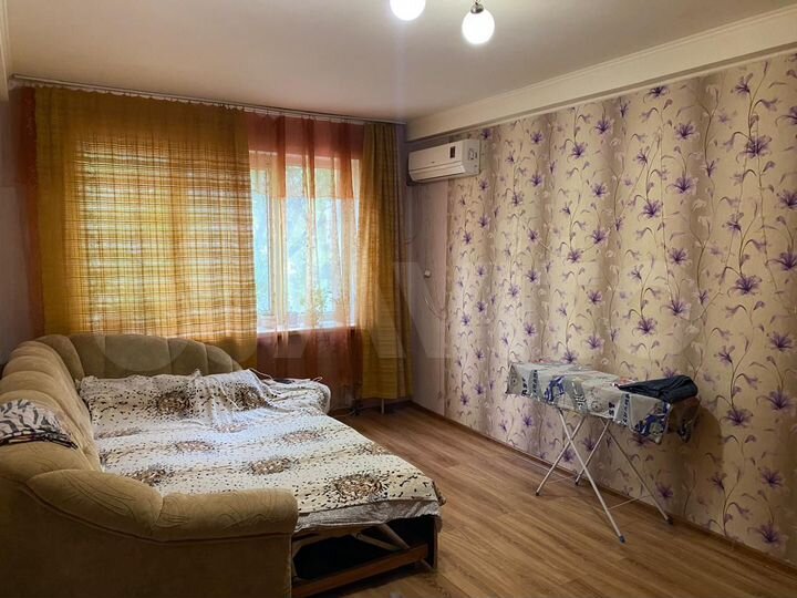 2-к. квартира, 50 м², 1/5 эт.