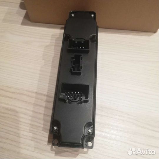 Блок стеклоподьемников mazda 6 gh