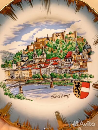 Сувенирные тарелки из разных стран