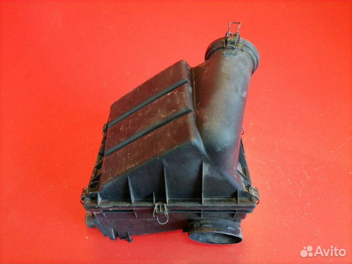 Корпус воздушного фильтра Mercedes-Benz M-Class