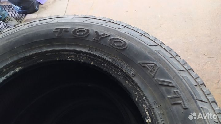 Toyo Open Country A/T 285/60 R18