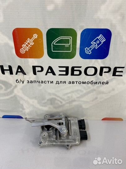 Блок управления топливным насосом Toyota Camry