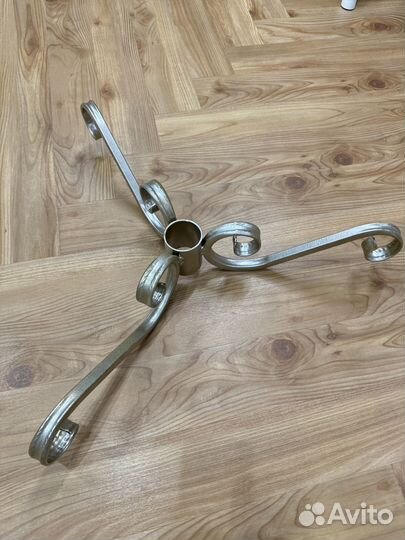 Подставка под елку