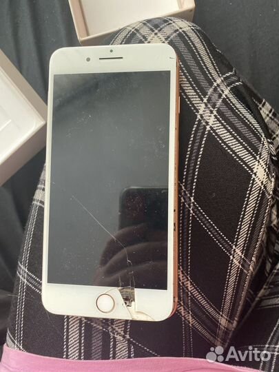 Телефон iPhone 8 plus