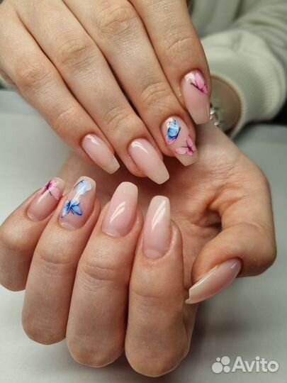 Мастер по наращиванию ногтей