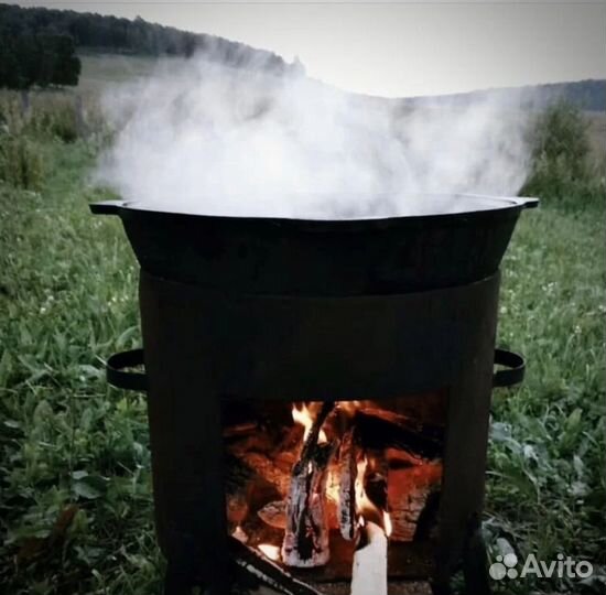 Казан чугунный с печкой 10 л крышкой и шумовкой