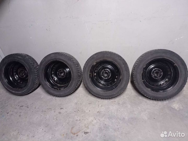 Nokian Tyres Hakkapeliitta 8 185/65 R15