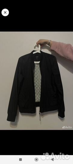 Бомбер женский ostin