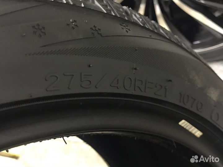 275/40R21 315/35R21 зима шины RunFlat на BMW