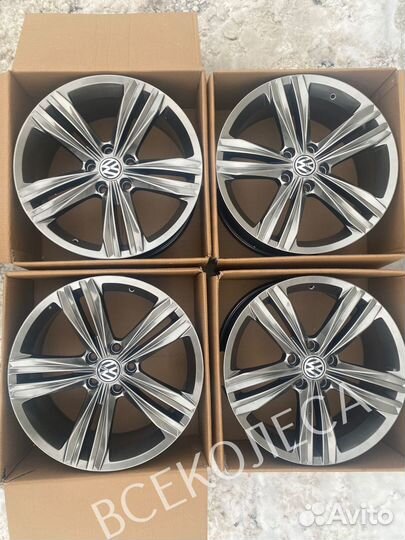 Sebring r18 5-112 комплект новых дисков