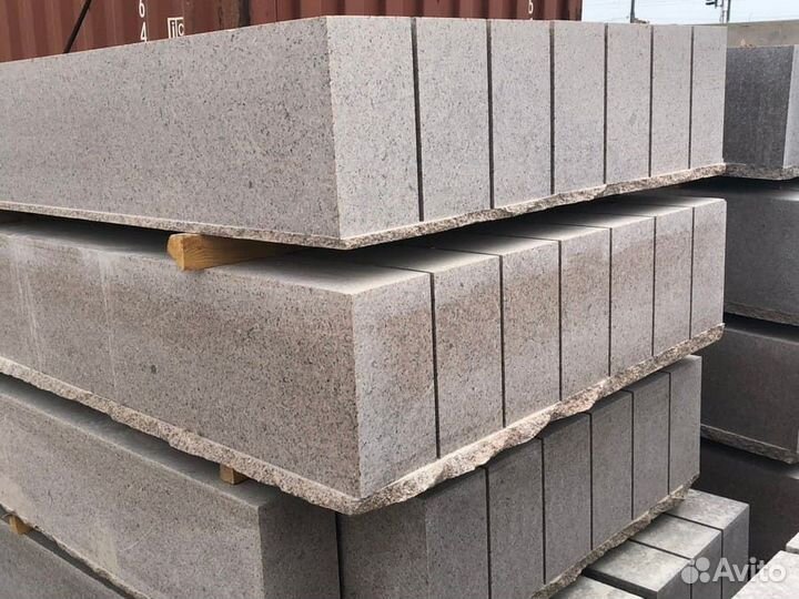 Гранитный бордюр гп-1