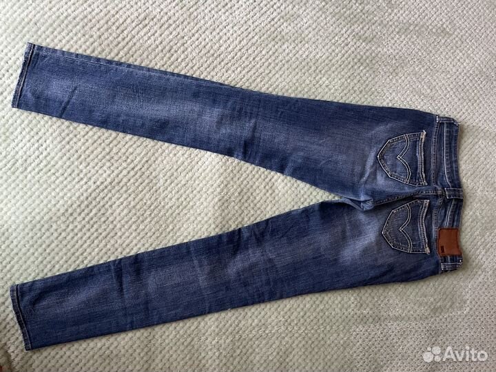 Джинсы женские levis p.26