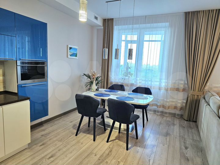 3-к. квартира, 121,4 м², 20/22 эт.