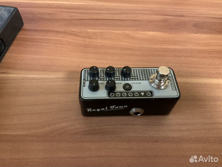 Преамп Mooer regal tone