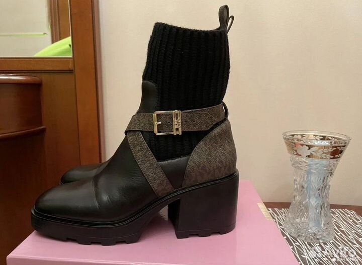 Сапоги Michael kors