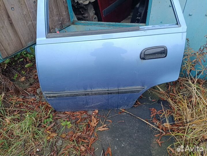 Задняя левая дверь Daewoo Nexia