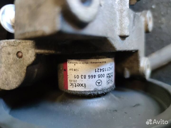 Насос гидроусилителя руля Mercedes-Benz C-Класс