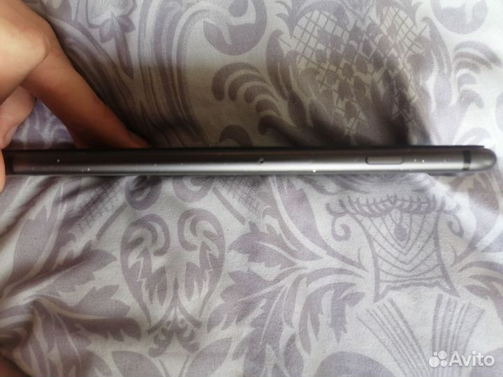 iPhone 8 Plus, 64 ГБ