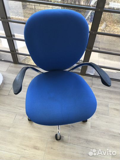 Компьютерное кресло