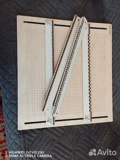 Станок для плетения из бумажной лозы