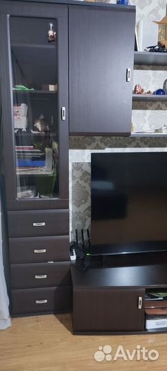 Стенка в гостиную