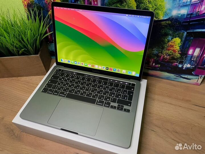 Macbook Pro 13 2020 i7 32gb 512 Ростест