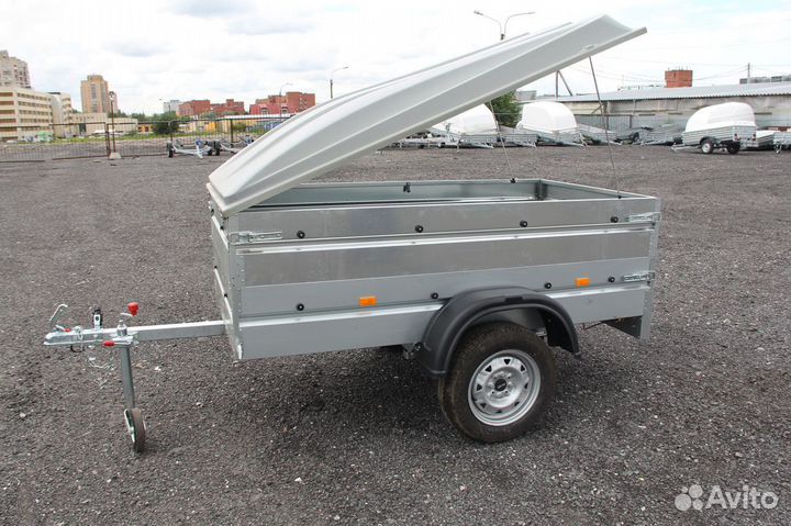 Автомобильный прицеп с крышкой (борта 60 см)