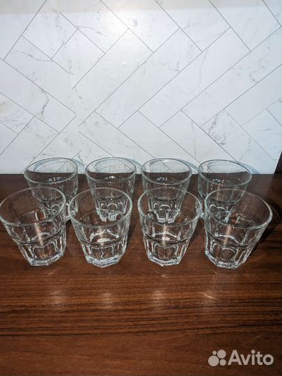 Пепельница, вазы, стаканы