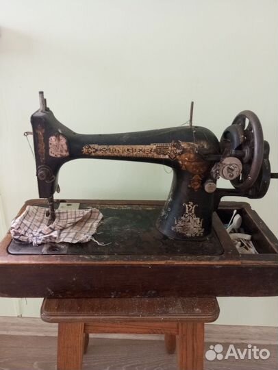 Швейная машина зингер Singer
