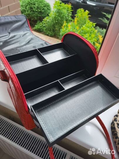 Бьюти кейс для визажиста