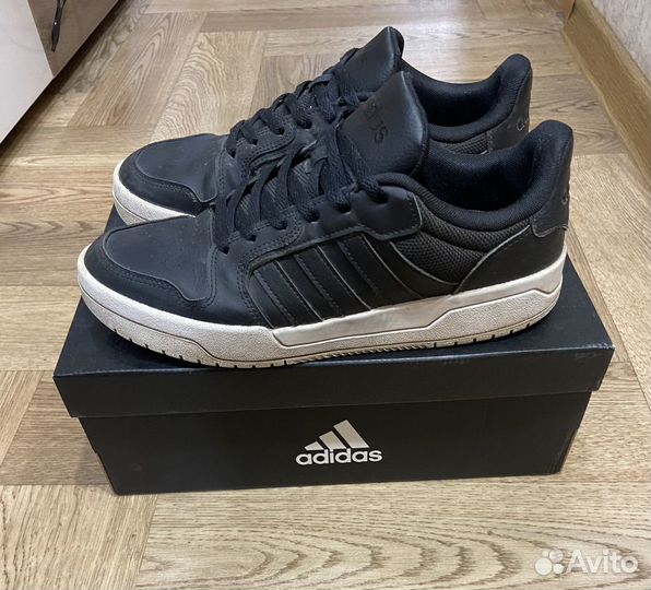 Кроссовки adidas entrap