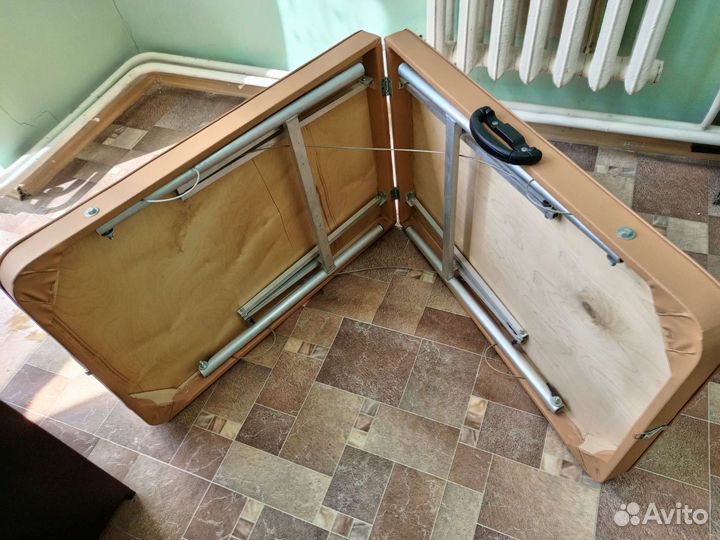 Массажный стол, кушетка
