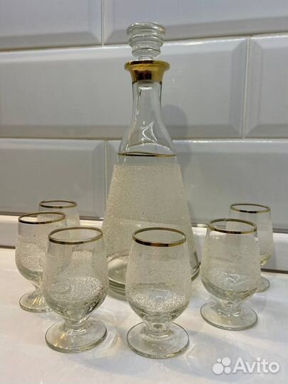 Графин с рюмками и стаканами СССР