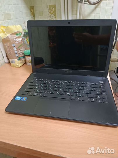 Ноутбук asus
