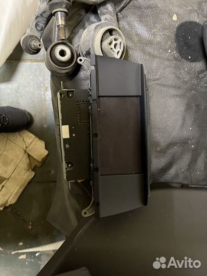 Базовое головное устройство bmw f серия