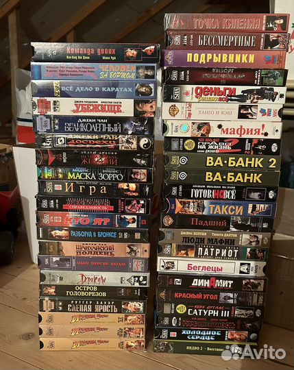 Коллекция видеокассет кассет VHS фильмы