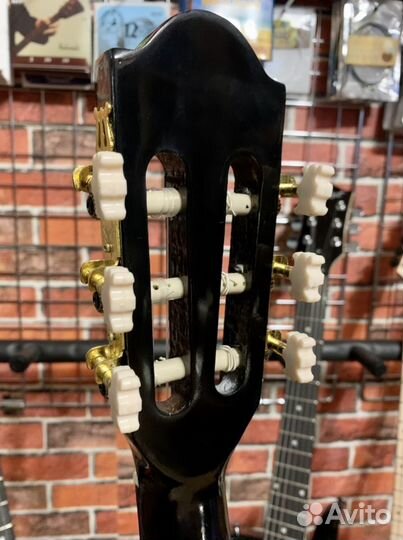 Классическая гитара 3/4