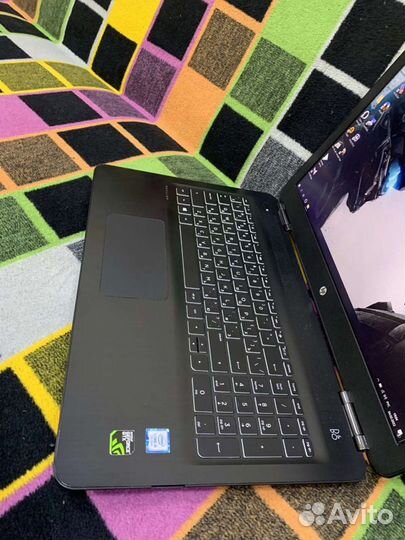 Клёвый игровой ноутбук HP 15-bc304ur*