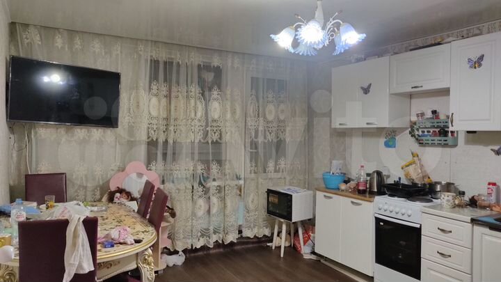 2-к. квартира, 54 м², 1/2 эт.