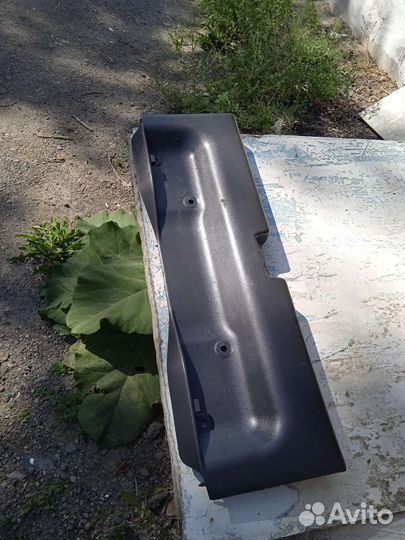 Пластик багажника митсубиси лансер 9